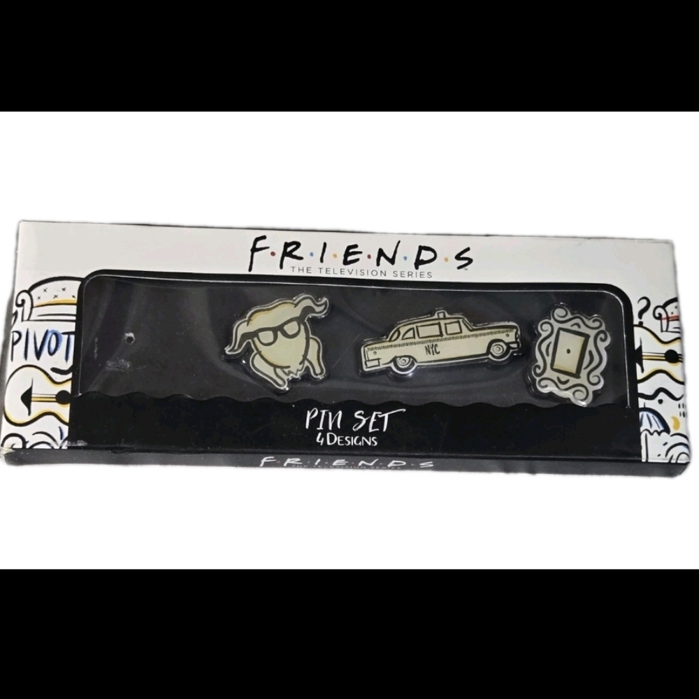 FRIENDS TV Series Lapel Pin Set Of 3 In Box 1" Collector Turkey, Taxi, & Frame